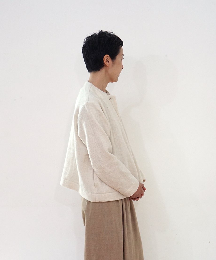 ジャケット ノーカラーshort 綾織り ヒマラヤウール 白生成り 6619Wt