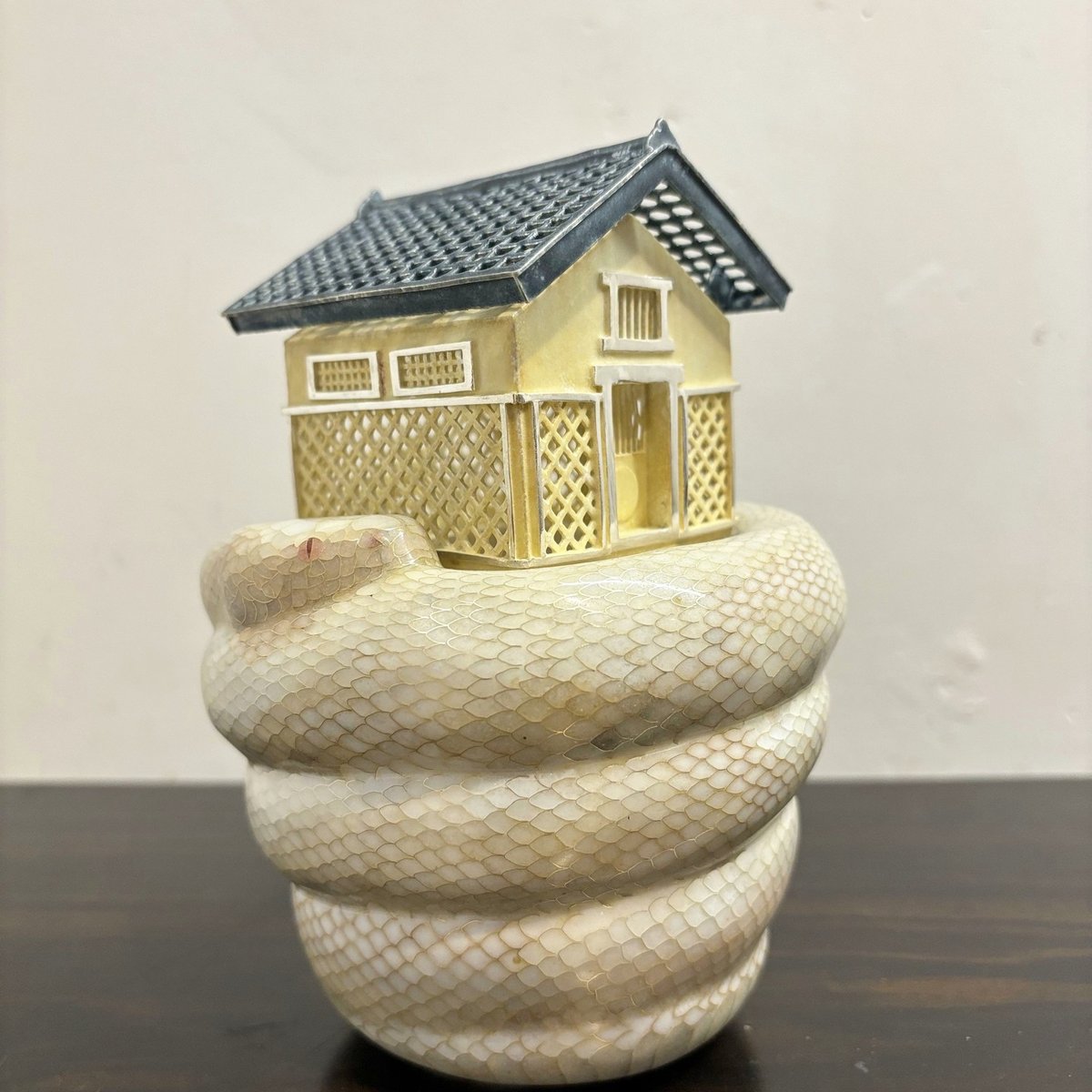 2639 田中太郎作 柘榴鉄釉置物