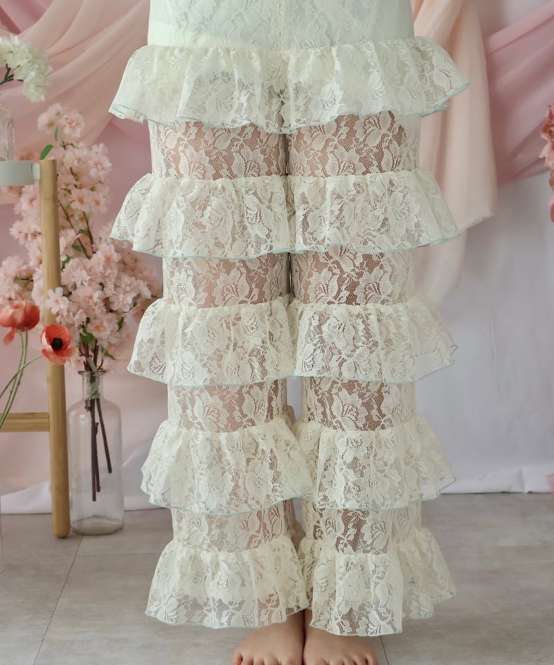 lace frill frill pants | Heroine mysélf