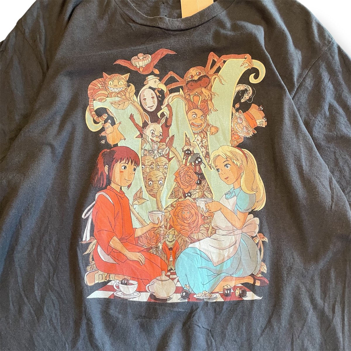 千と千尋の神隠し×不思議の国のアリス】Bootleg print Tee