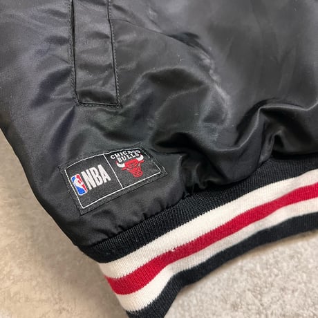 CHICAGO BULLS NO.8 ザック・ラヴィーン（Zach L