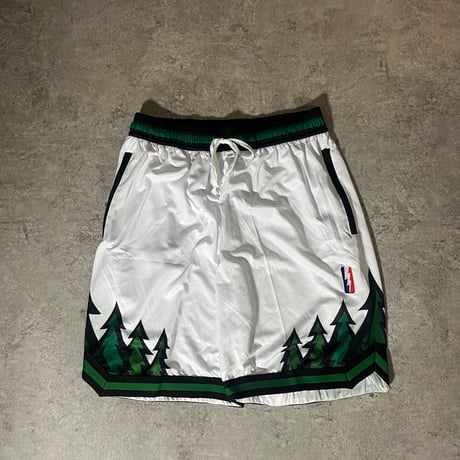 ballaholic | STORES