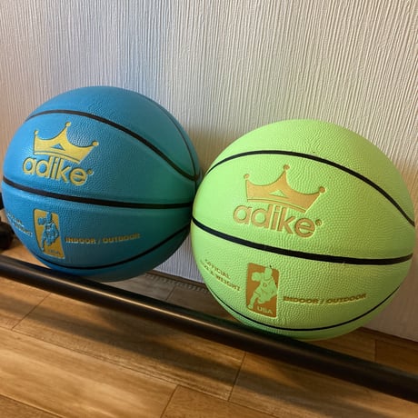 【snsで話題沸騰】暗闇で光るバスケットボール　glow in the dark　basketball