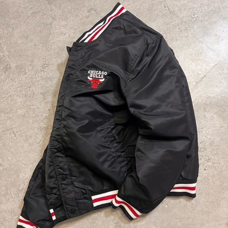 CHICAGO BULLS NO.8 ザック・ラヴィーン（Zach L