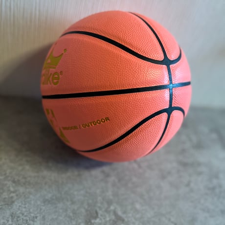 【snsで話題沸騰】暗闇で光るバスケットボール　glow in the dark　basketball