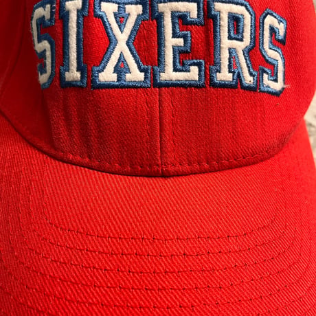 NIKE NBA フィラデルフィア・セブンティシクサーズ 刺繍キャップ