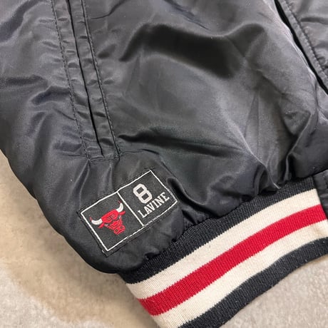 CHICAGO BULLS NO.8 ザック・ラヴィーン（Zach L