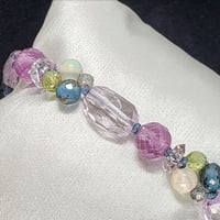 クンツァイトとピンクサファイアの組紐ブレスレット
