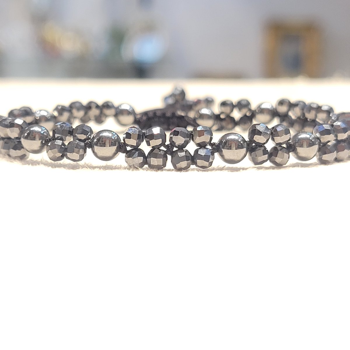 蓮花戯水　組紐　黒色　1本 テラヘルツ組紐ブレスレット<花No.4> | 厳選天然石組紐ジュエリーと