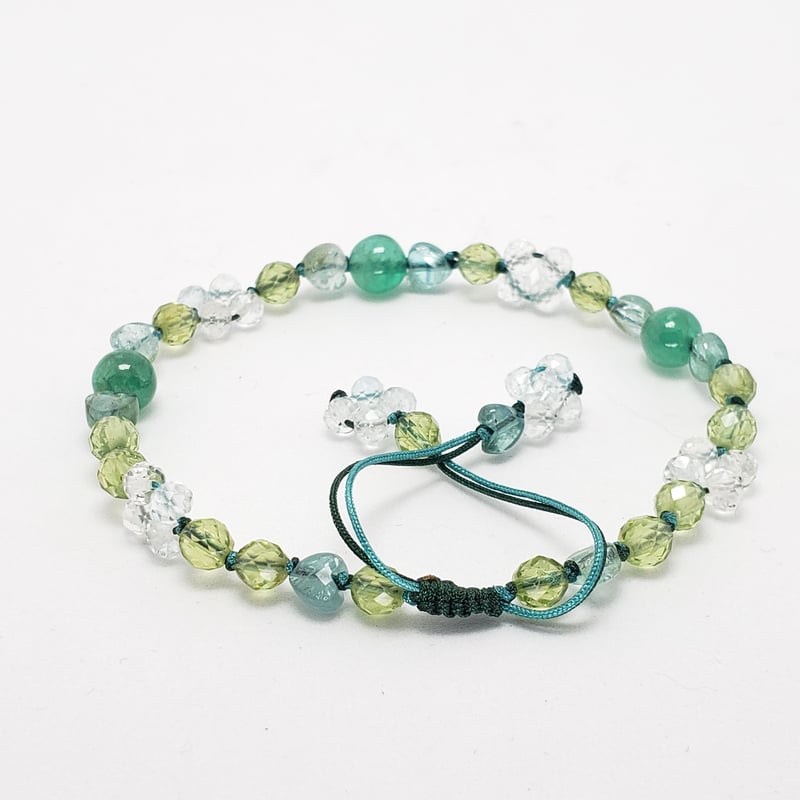 専用です♡新作♡極♡宝石質ペリドット♡ 水ブレス エメラルドとホワイトトパーズ・トルマリン・ペリドットの組紐