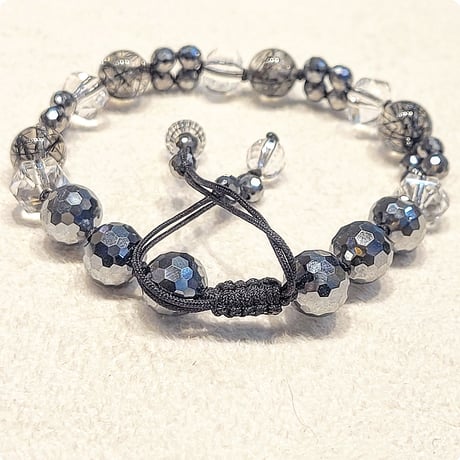ブラックルチルクォーツとテラヘルツの組紐ブレスレット