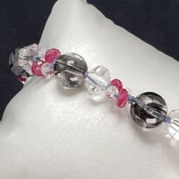 ブラックルチルクォーツとルビーの組紐テラブレスレット
