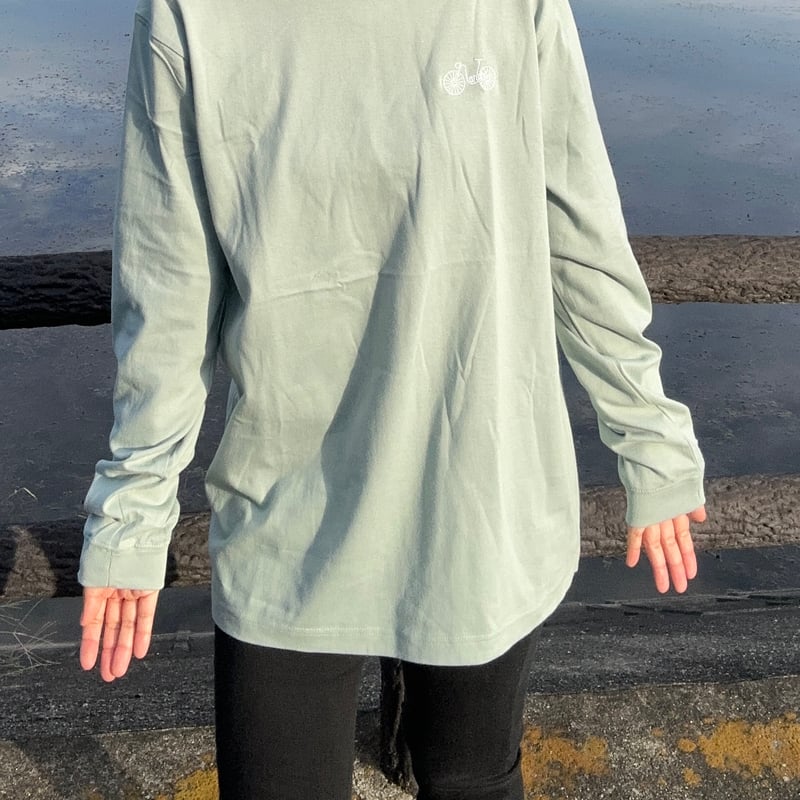 刺繍ホワイト】自転車ロングスリーブTシャツ (スモーキー 刺繍ホワイト】自転車ロングスリーブTシャツ (スモーキー