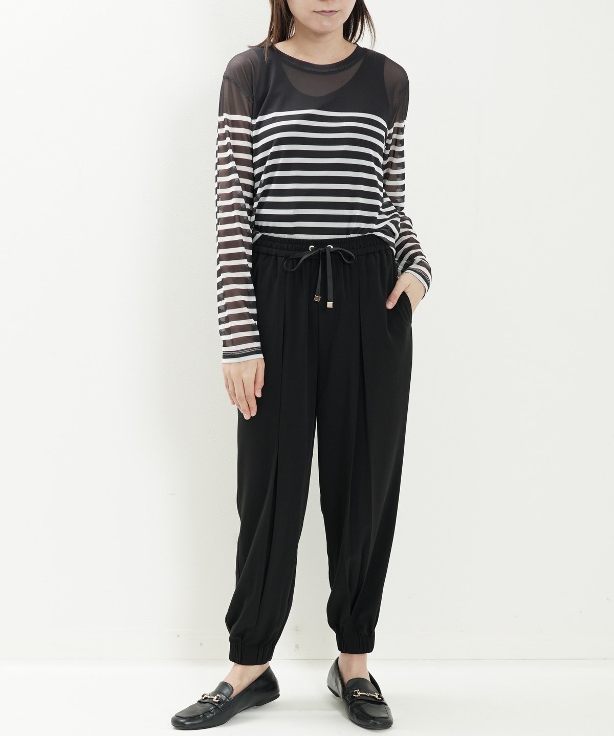 【美品】marka オーバータックパンツ フロントタックパンツ（2色展開）_16265258 | C.C.CROSS ONLINE