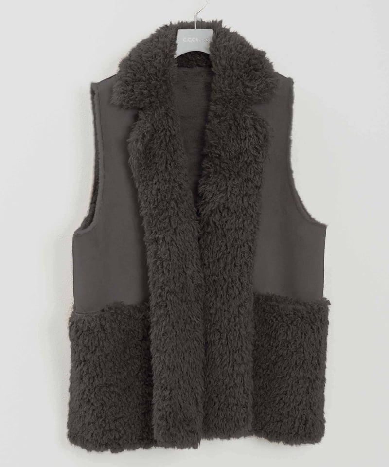 プードルファーリバーシブルジレ（3色展開）_16235262 | C.C.CROSS ONLINE