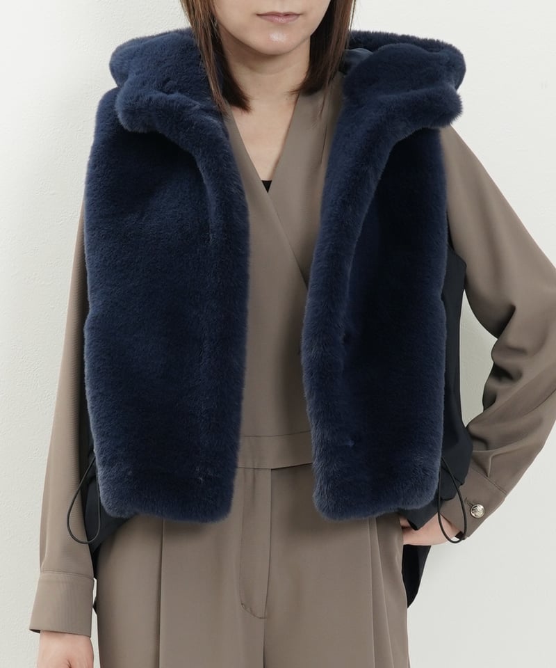 超美品　グレースクラス　取り外し可能ファー付き　2way リバーシブルジャケット 超美品 グレースクラス 取り外し可能ファー付き 2way