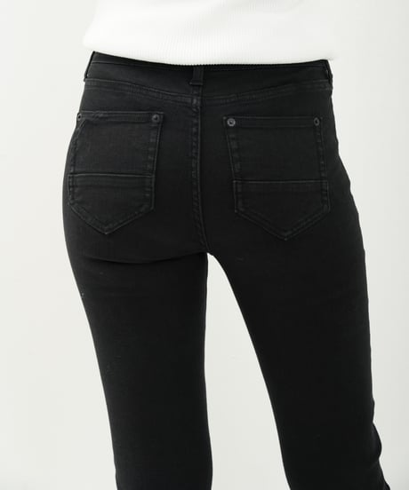 ベーシックブラックスキニー【FLEX FIT】(1色展開）_17165337