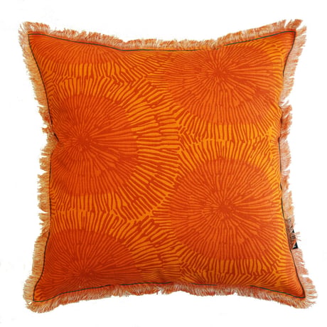 Maskros Orange クッションカバー (45cm x 45cm)