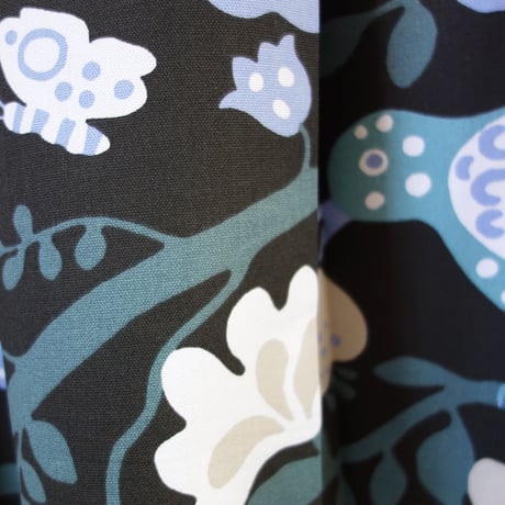 Blå Fågel  Blue マルチクロス (幅140cm x 長さ200cm)