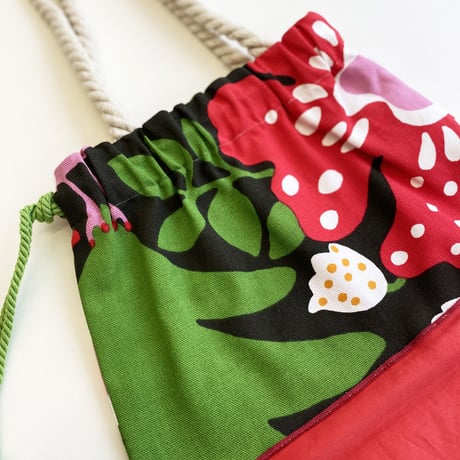 Blå Fågel Red バッグ Sサイズ
