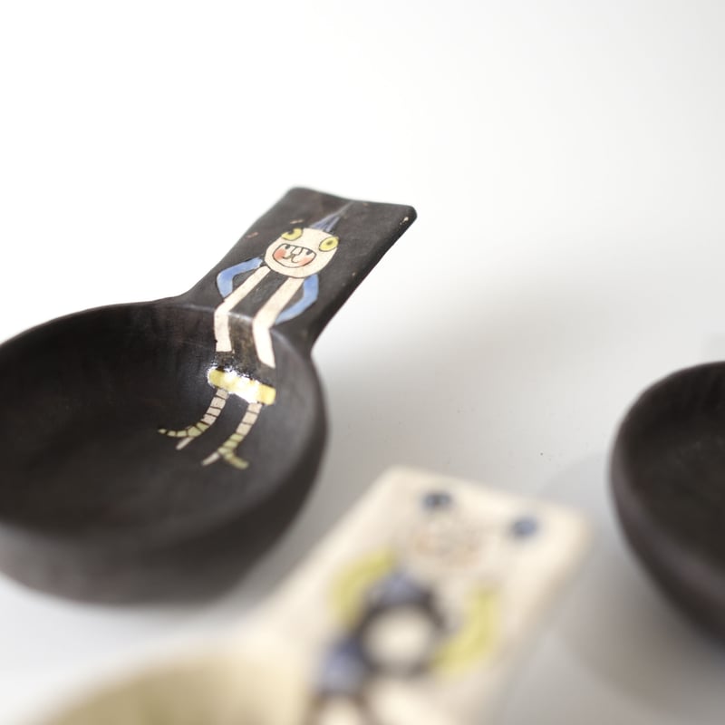 高山愛さん陶器片手鍋　処分価格 高山愛さん 器