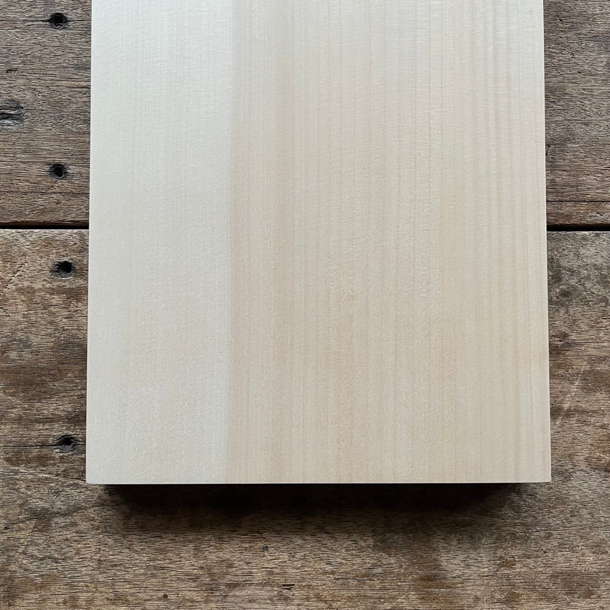 【送料込】449㎜×249㎜×69㎜ イチョウまな板　大工職人手作り いちょうの木のまな板」6大 wp-11 | woodpecker