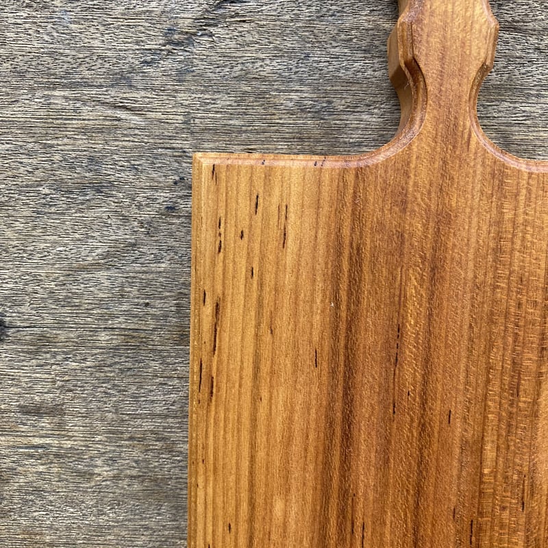 マニーローズ ウッドカッティングボードまな板山桜の木新品