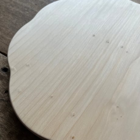いちょうの木のまな板 花L　wp-01