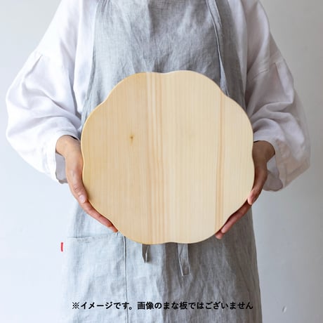 いちょうの木のまな板 花L　wp-01