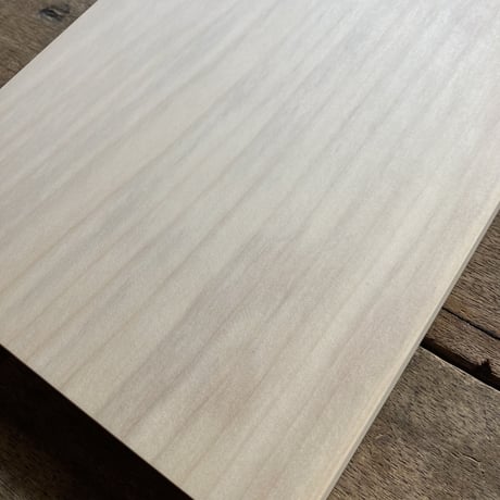 「いちょうの木のまな板」1中　wp-05
