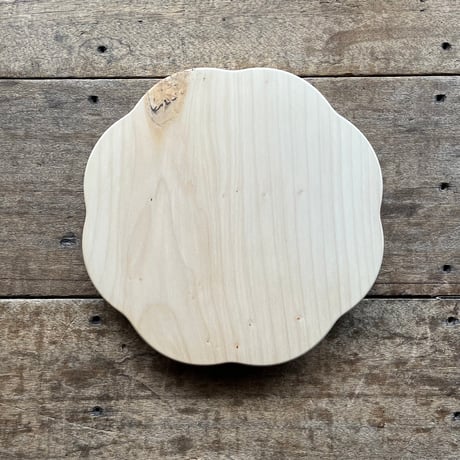いちょうの木のまな板 花L　wp-01