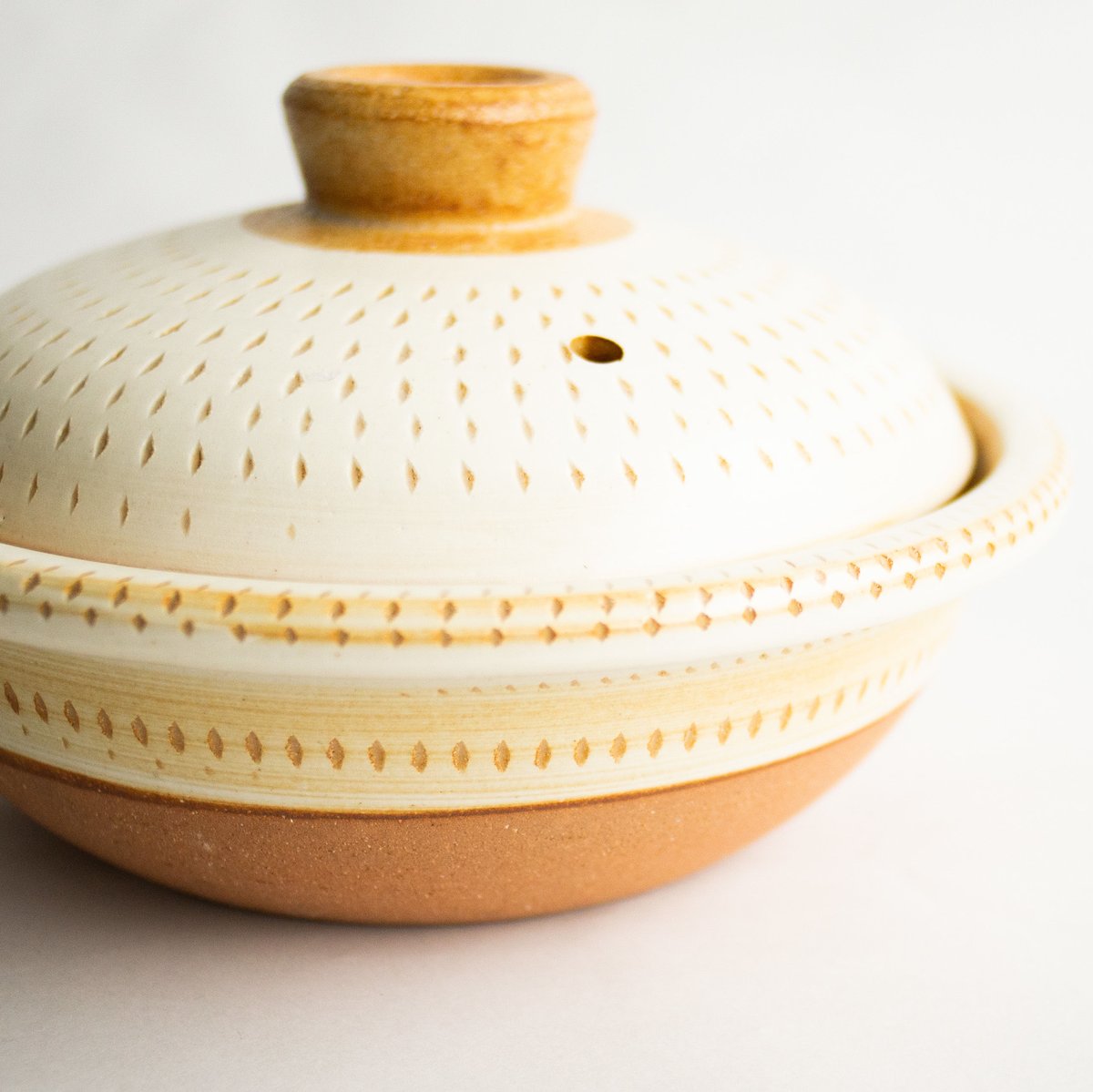 土鍋 9号（3〜4人用）トビカンナ/呉須丸紋 | 光泉窯 -kosengama-