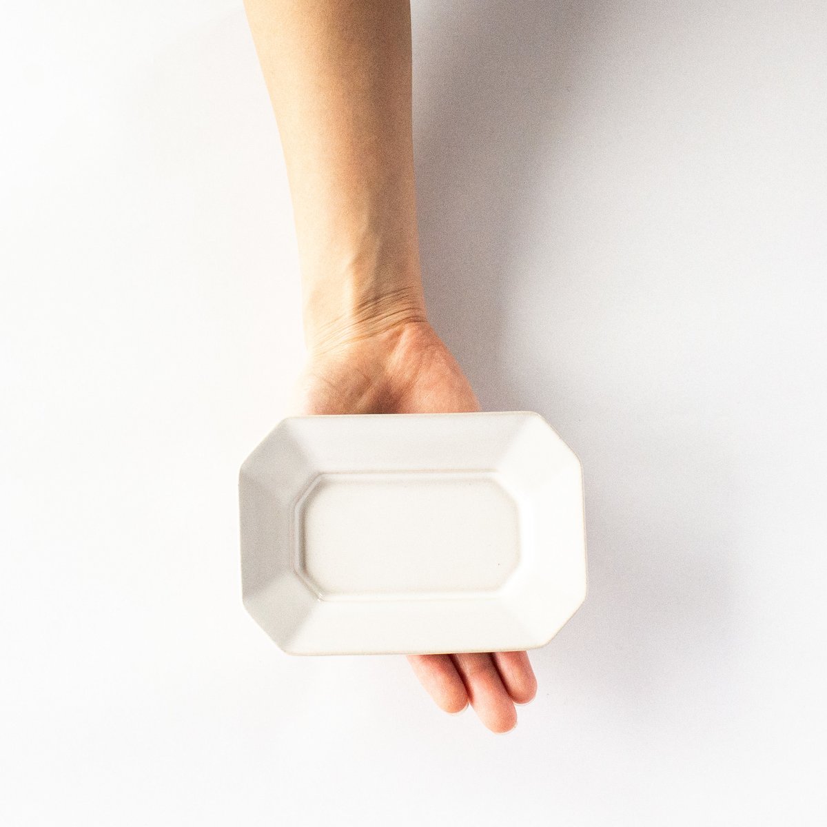 中国　青花　山水文　楕円盤　皿　D　R3465A 中国 青花 山水文 盤 皿 D R3465A 美術品・アンティーク