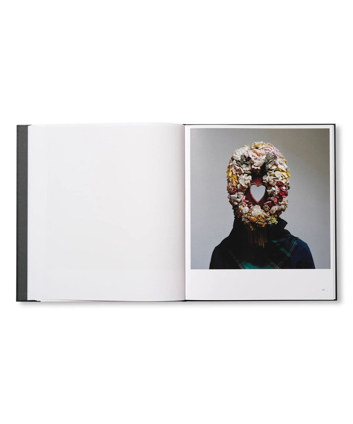 Trine Sondergaard \" Stasis \" 未開封新品 STASIS II by Trine Søndergaard トリーヌ・シュナゴー 写真集