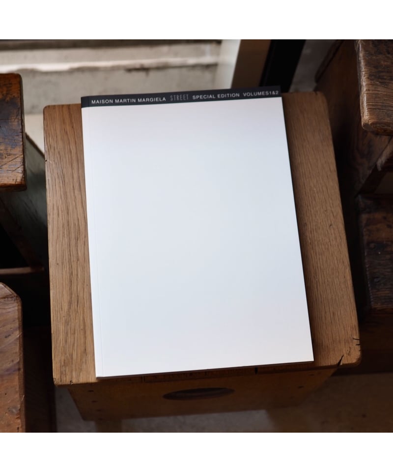 MAISON MARTIN MARGIELA STREET SPECIAL EDITION 1
