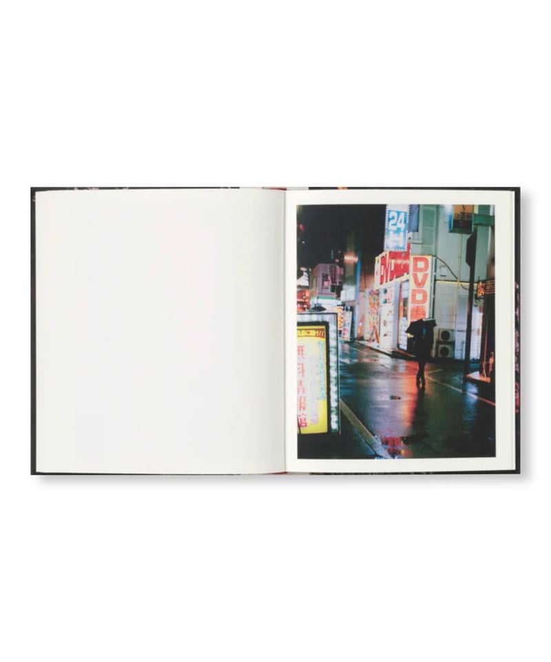 Pia Riverola 写真集『Dias』 DIAS / Pia Riverola / ON READING Online Shop