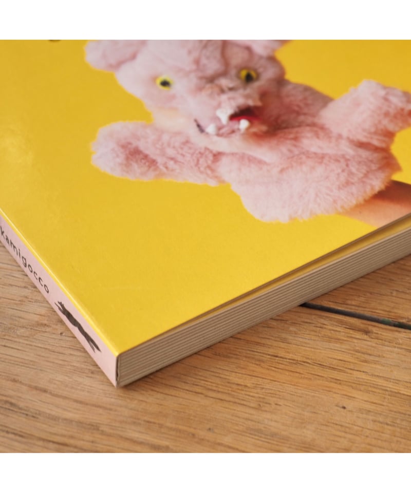 Peek-a-Boo | ookamigocco【イラストサイン入】 | button