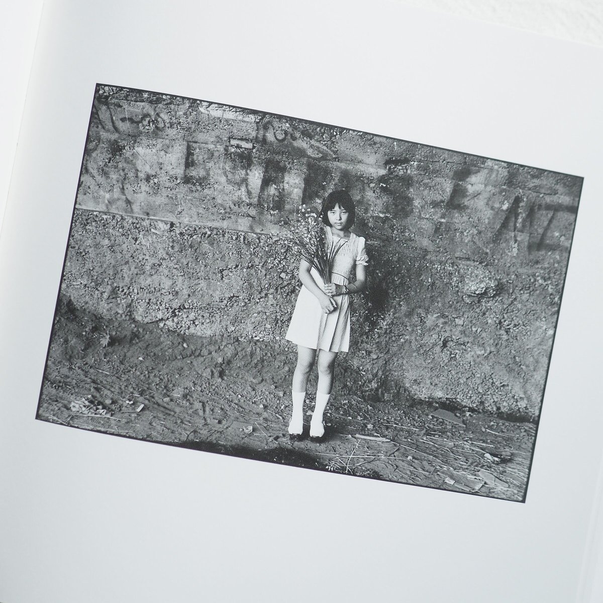牛腸茂雄 全集 牛腸茂雄全集 作品編」 - Calo Bookshop and Cafe | Online Shop