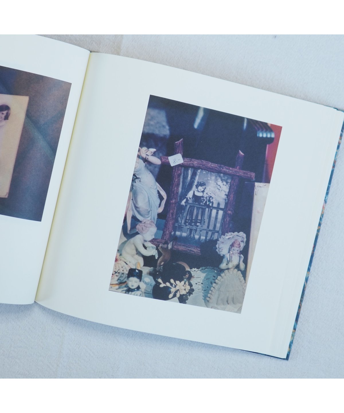 CARDBOARD LANDSCAPES｜Luigi Ghirri | button