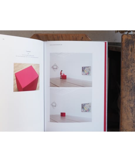SPECIFIC OBJECTS WITHOUT SPECIFIC FORM | Felix Gonzalez-Torres