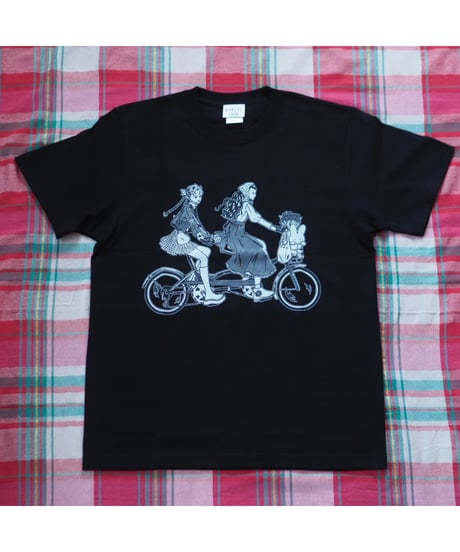 VINYLグラフィックTシャツ2024春（黒）｜須藤はる奈