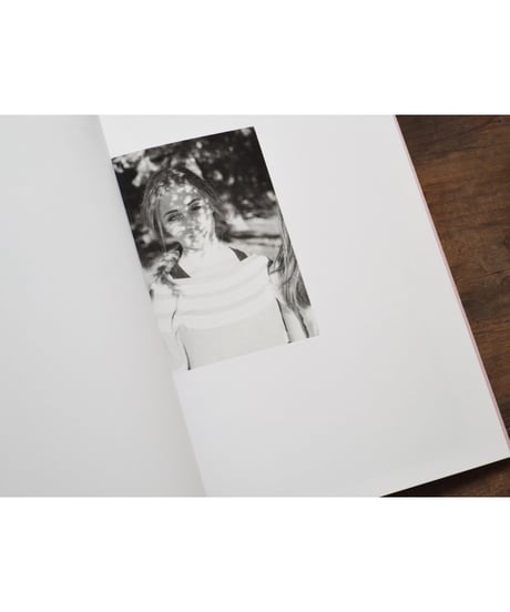 ROWING A TETRAPOD / Fumi Ishino）【サイン入】