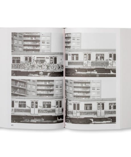 PASSING THROUGH MOVING IN AND GETTING AWAY WITH IT｜ Gordon Matta-Clark