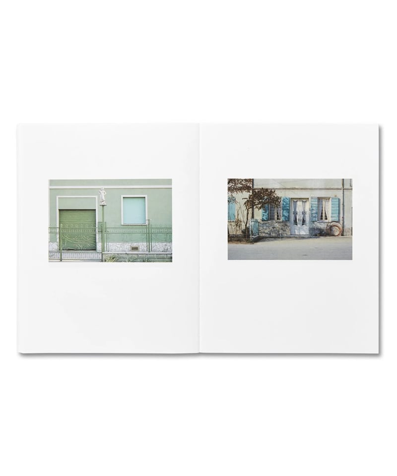 COLAZIONE SULL'ERBA｜Luigi Ghirri | button