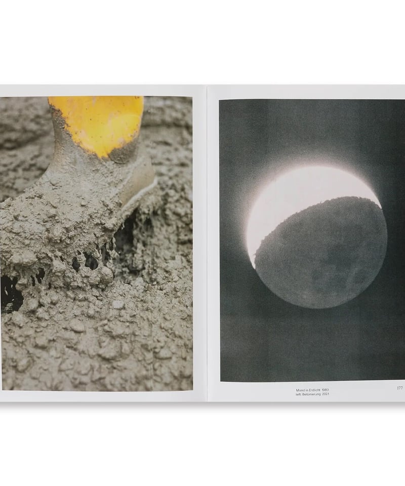 SOUND IS LIQUID｜Wolfgang Tillmans | button