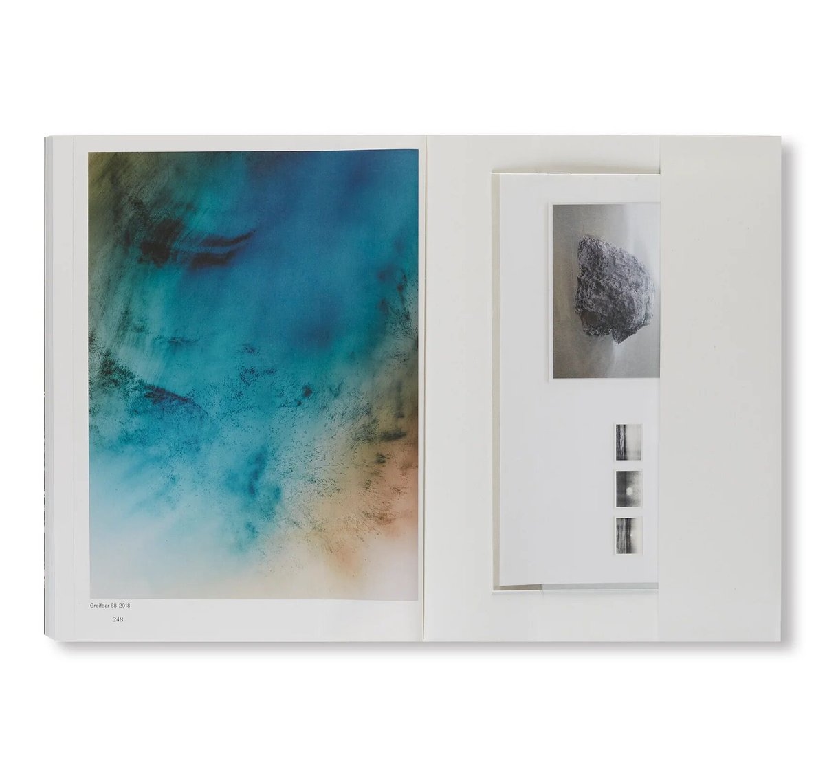 SOUND IS LIQUID|Wolfgang Tillmans | button SOUND IS LIQUID|Wolfgang Tillmans | button