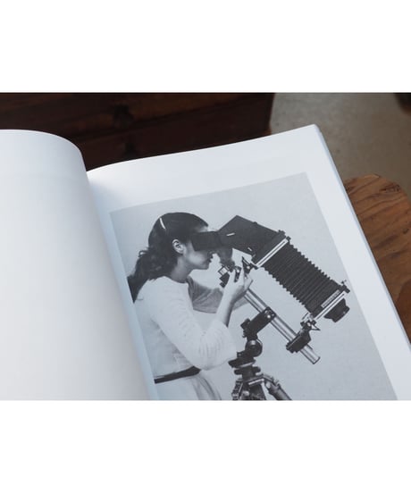 HOLDING THE CAMERA /  Alberto Vieceli