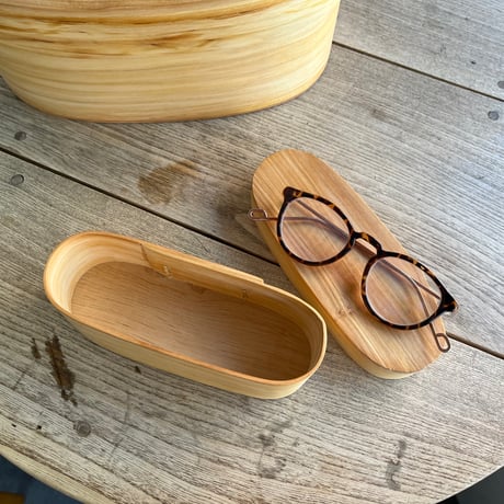 フィンランドのヴァッカ S、M