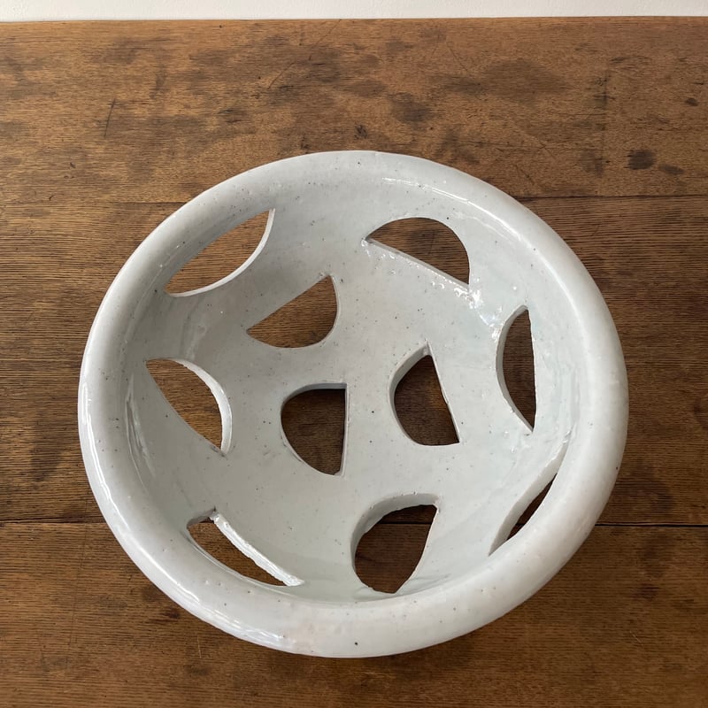 週末限定お値下げ※壺田亜矢 壺田和宏 脚付きざる　陶器のざる 壺田亜矢 壺田和宏 脚付きざる 陶器のざる 壺田亜矢 壺田和宏 脚付き