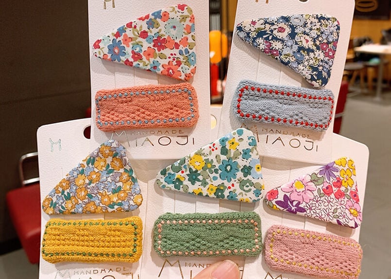 SALE】三角フラワーベビー刺繍ヘアピンセット | cheval